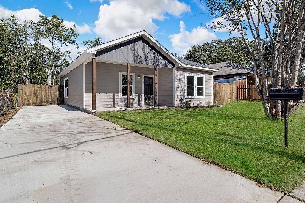 4133 Ave H, Fort Worth, TX 76105