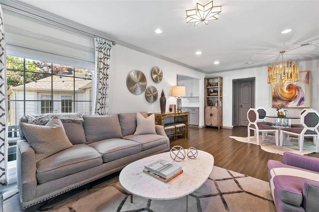 5921 Kenwood Avenue, Dallas, TX 75206