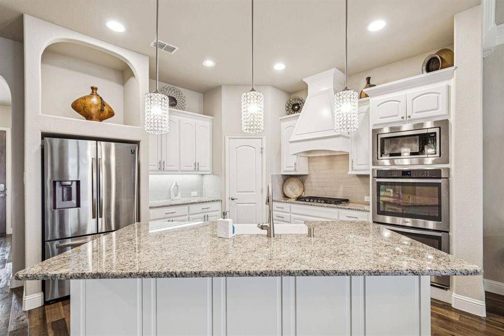 700 Brookstone Court, Keller, TX 76248