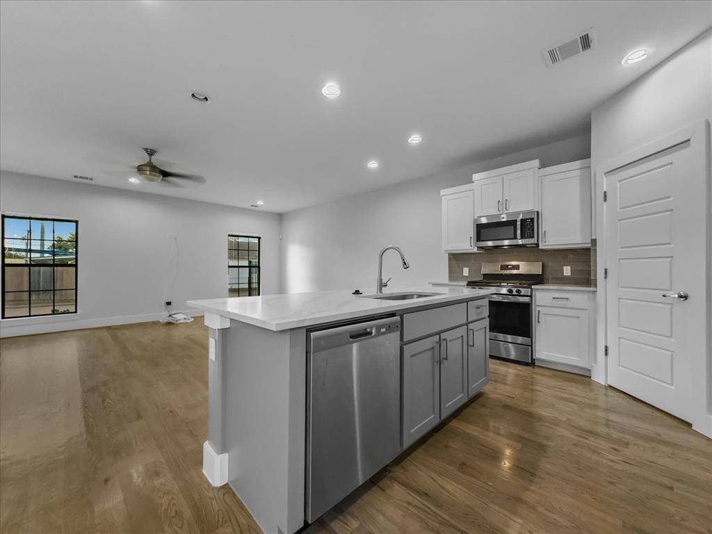 5635 Philip Avenue, Dallas, TX 75223