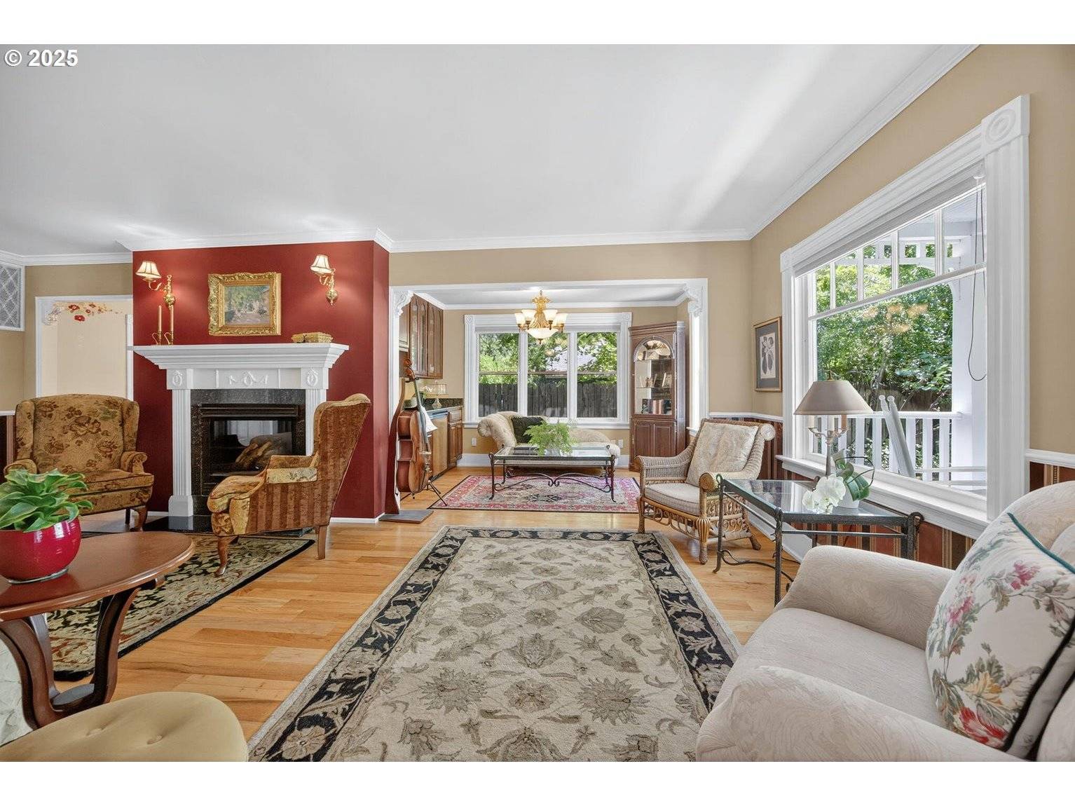 496 BEACH ST, Ashland, OR 97520