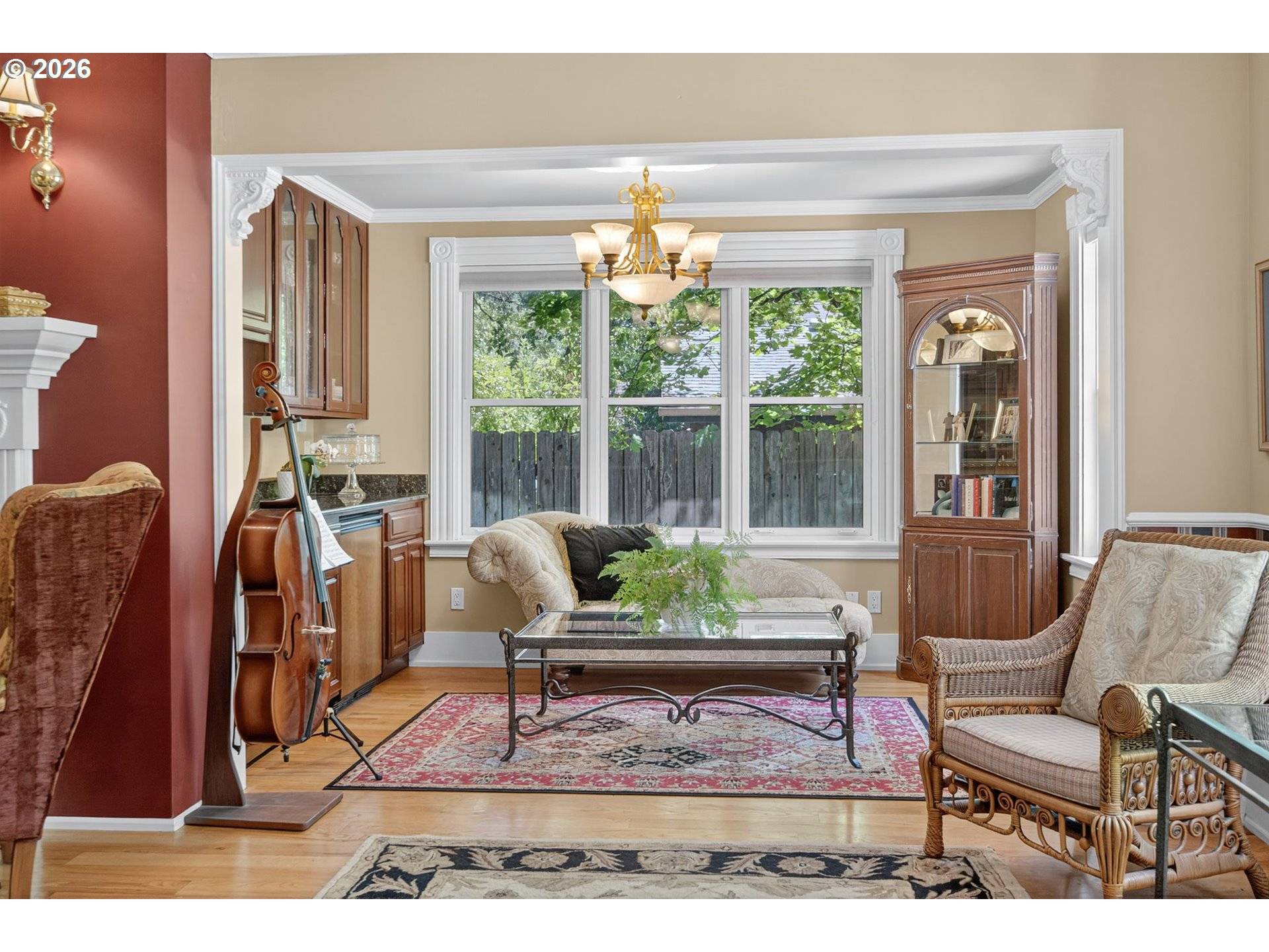 496 BEACH ST, Ashland, OR 97520