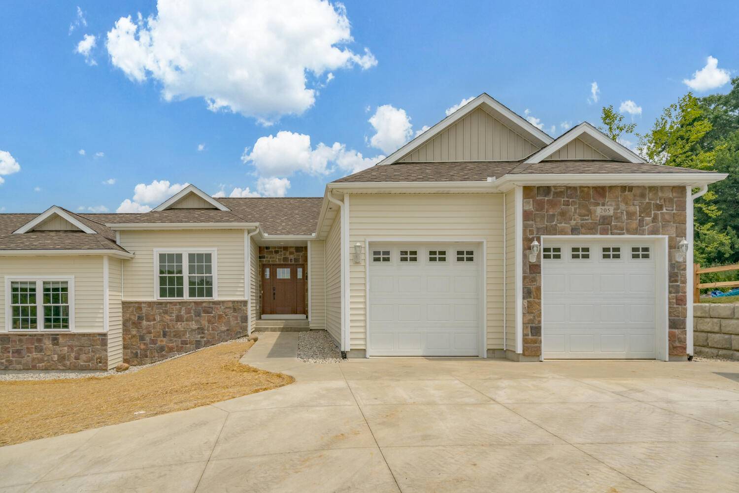 205 Ridgeview DR, Battle Creek City, MI 49015