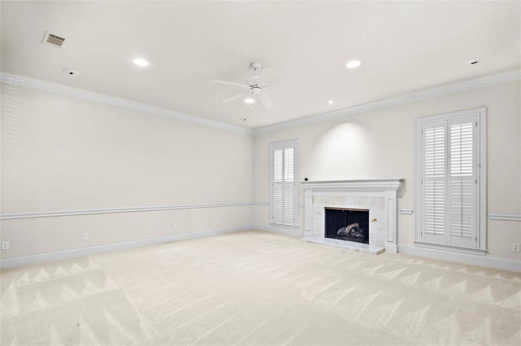 7247 Lane Park Drive, Dallas, TX 75225