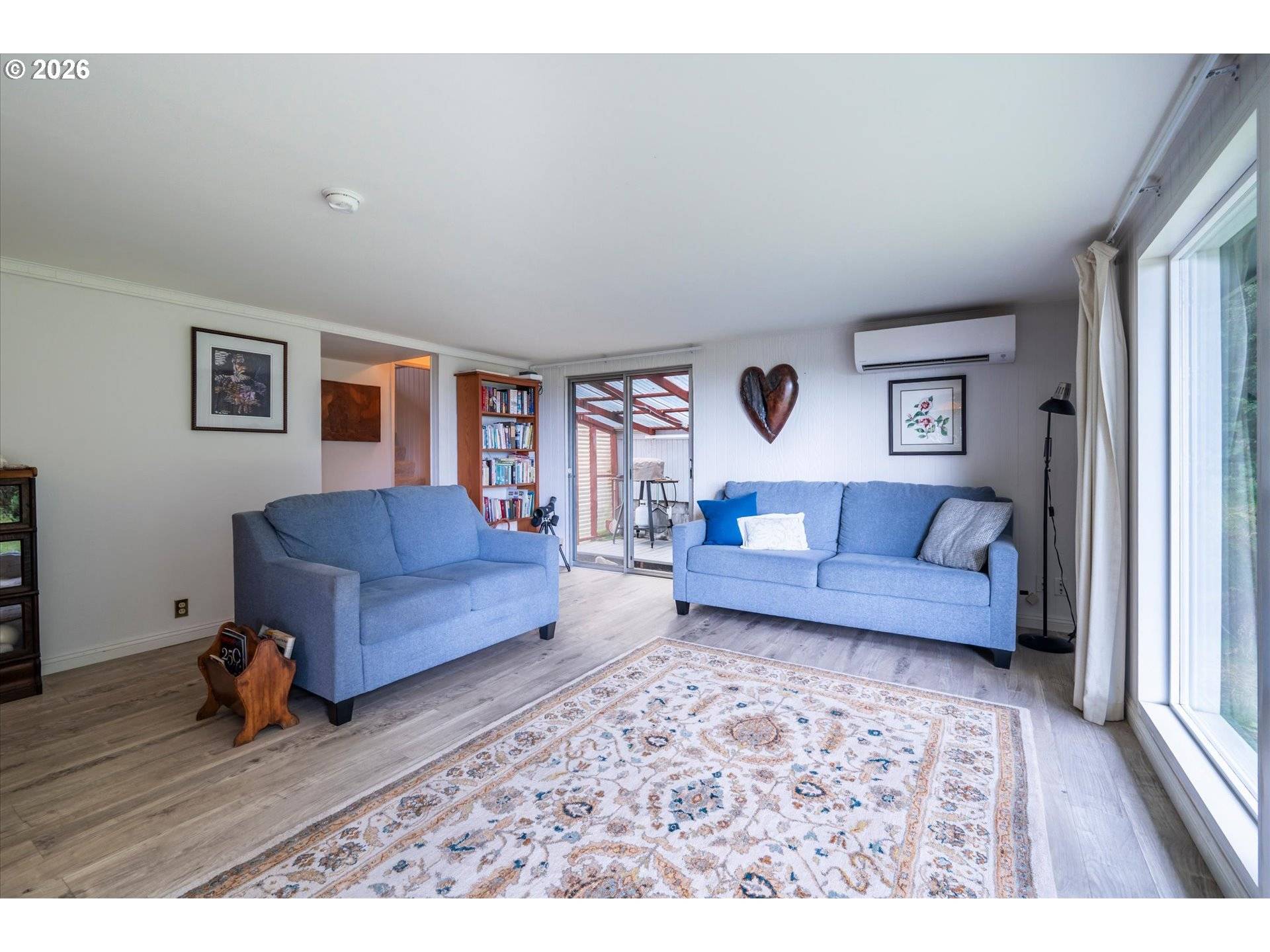 42528 HENSLEY HILL RD, Port Orford, OR 97465