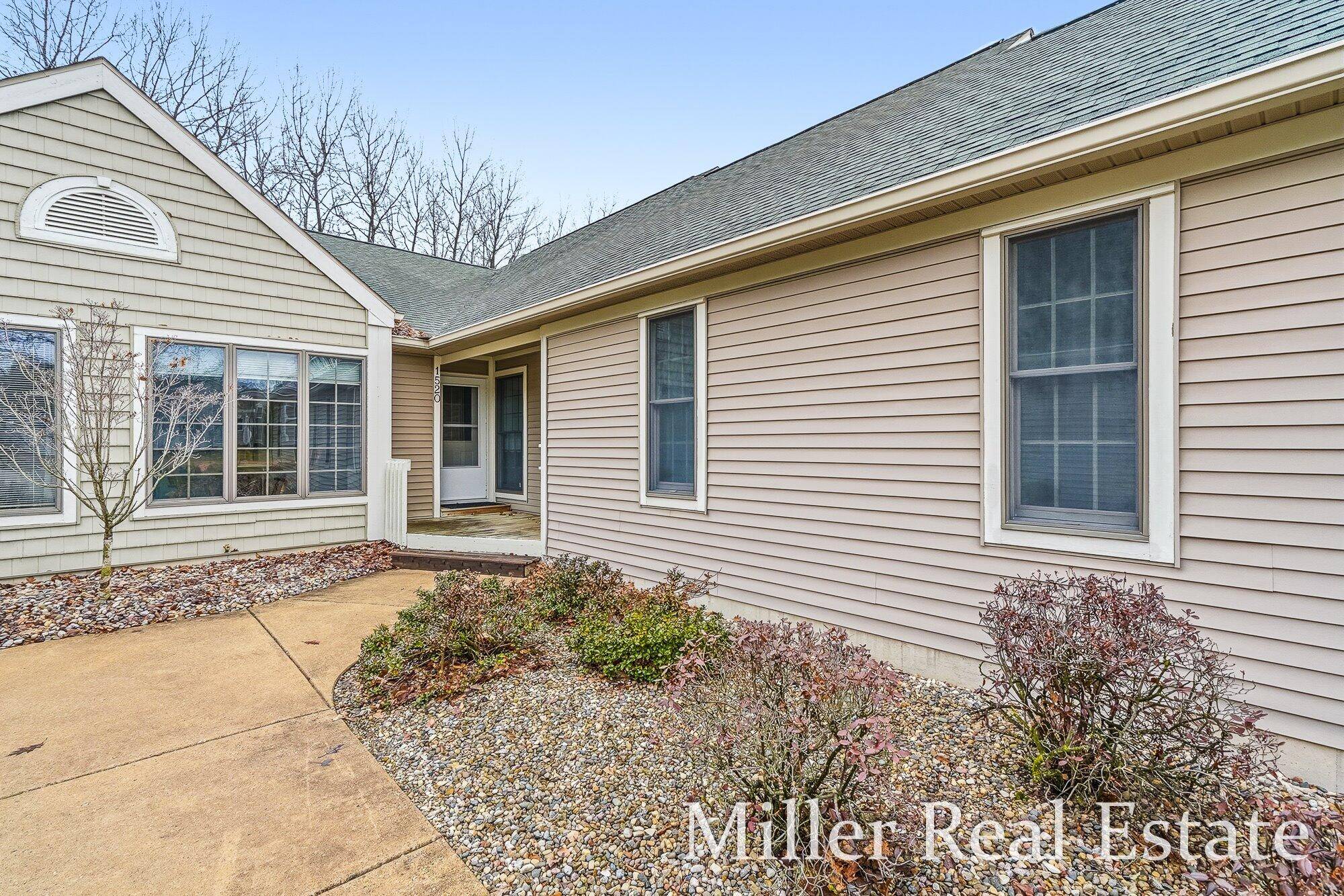 1520 Liberty LN, City Of Hastings, MI 49058