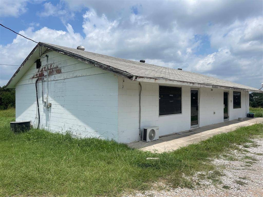 7869 Highway 279, Brownwood, TX 76801