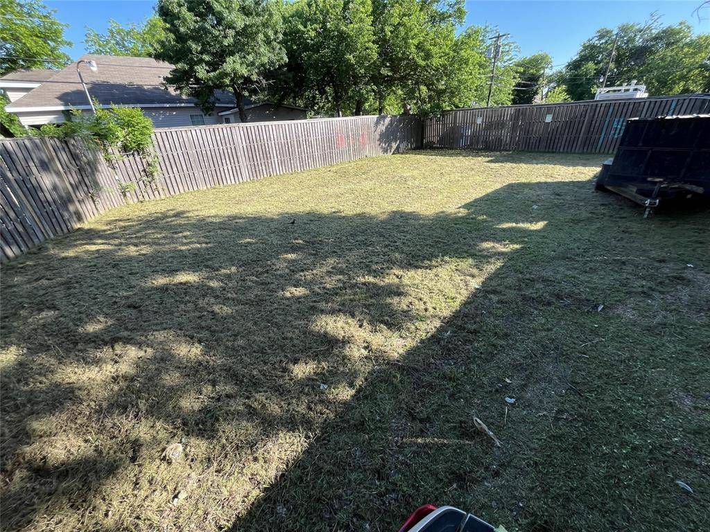 115 S Saint Mary Avenue, Dallas, TX 75214