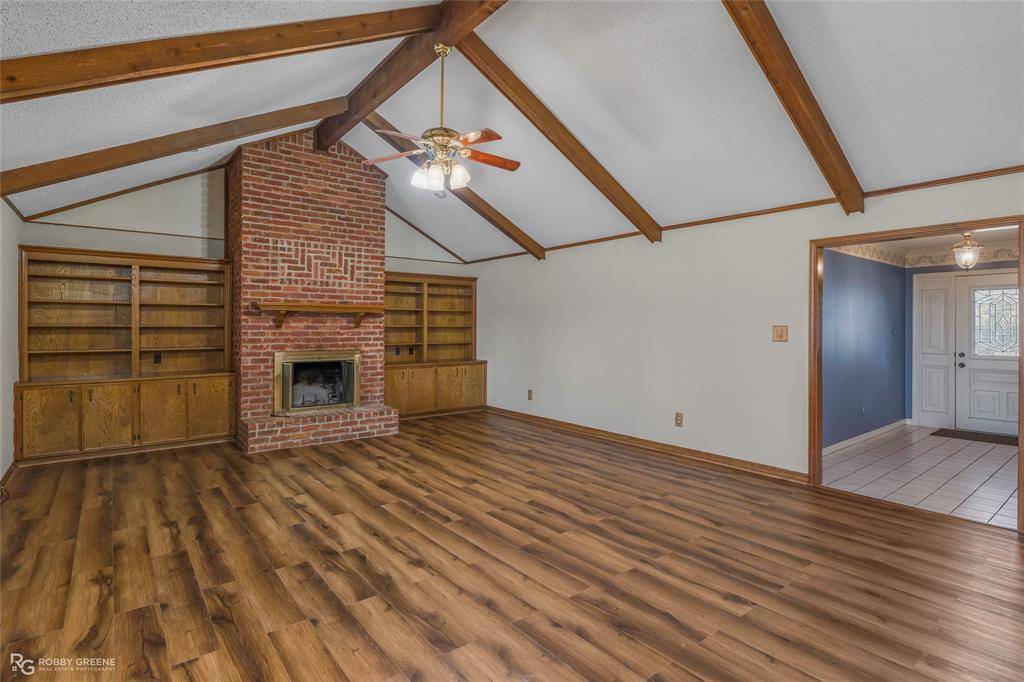 10004 Thornwood Drive, Shreveport, LA 71106