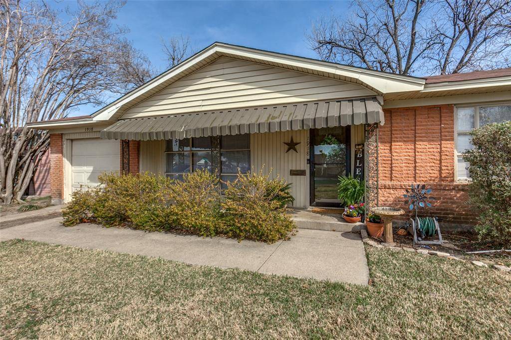 1918 S 5th Street, Garland, TX 75040
