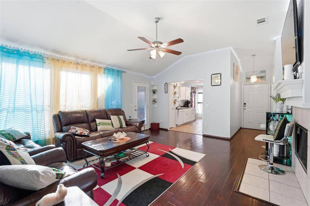 227 Lake Travis Drive, Wylie, TX 75098