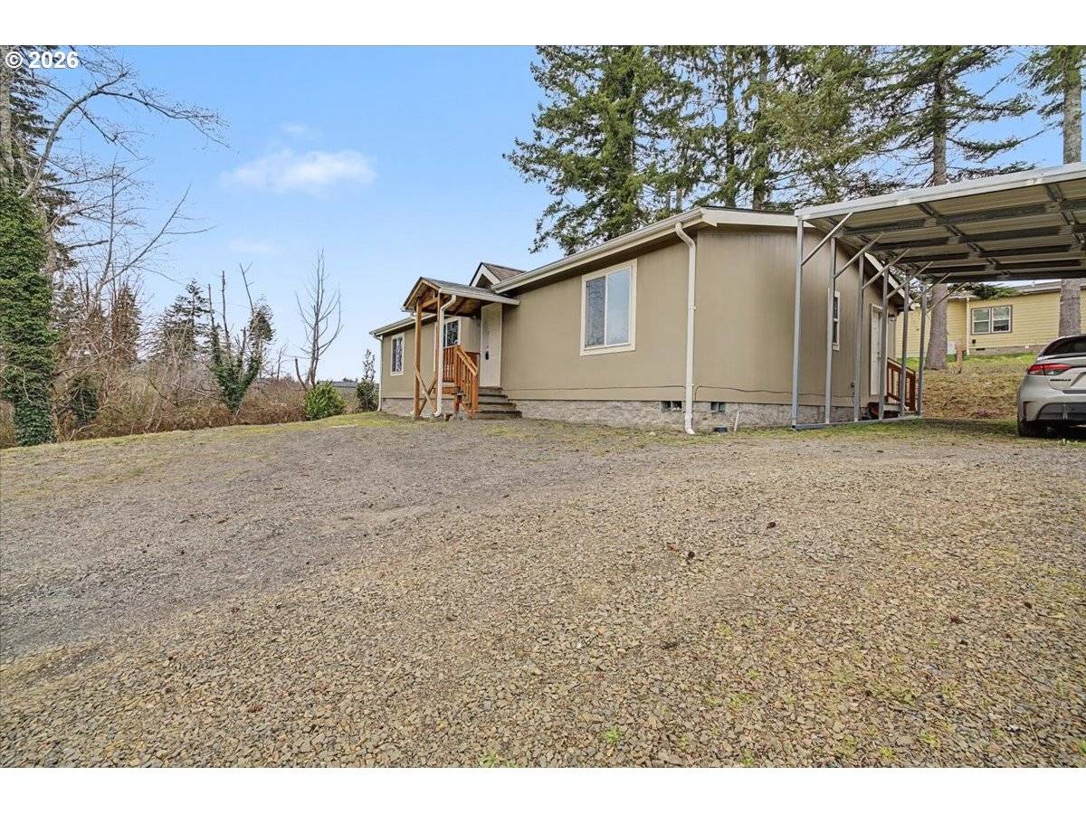 15 N HILLSIDE DR, Otis, OR 97368
