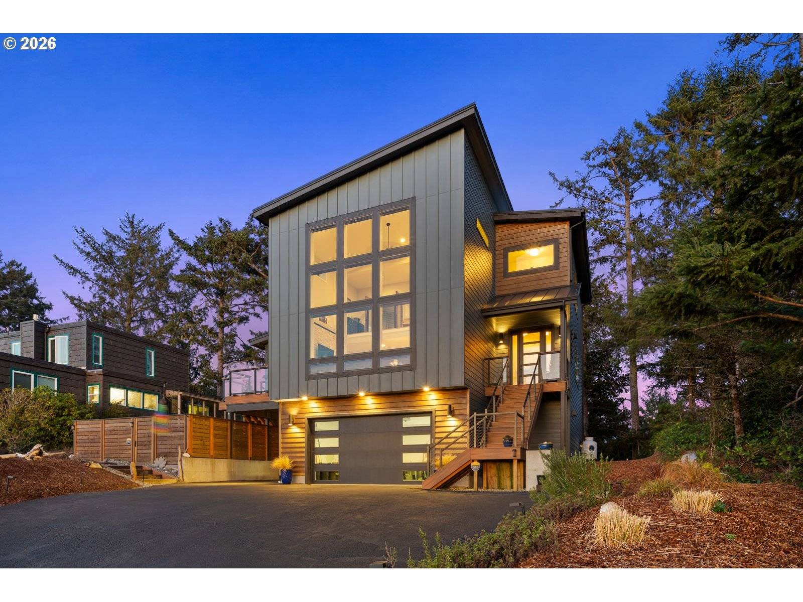 31302 J PL, Ocean Park, WA 98640