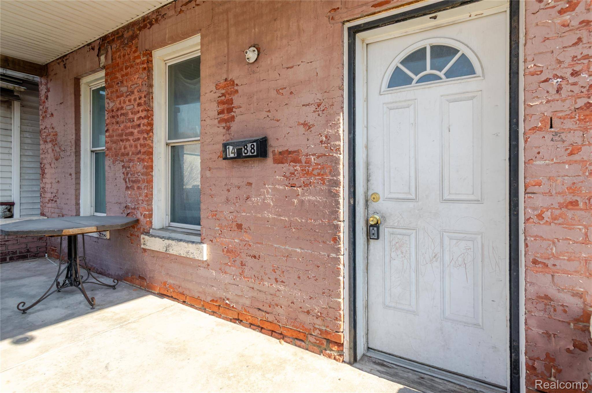 1488 17th ST, Detroit, MI 48216