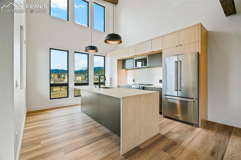 421 Chestnut ST #A,B,C, Buena Vista, CO 81211