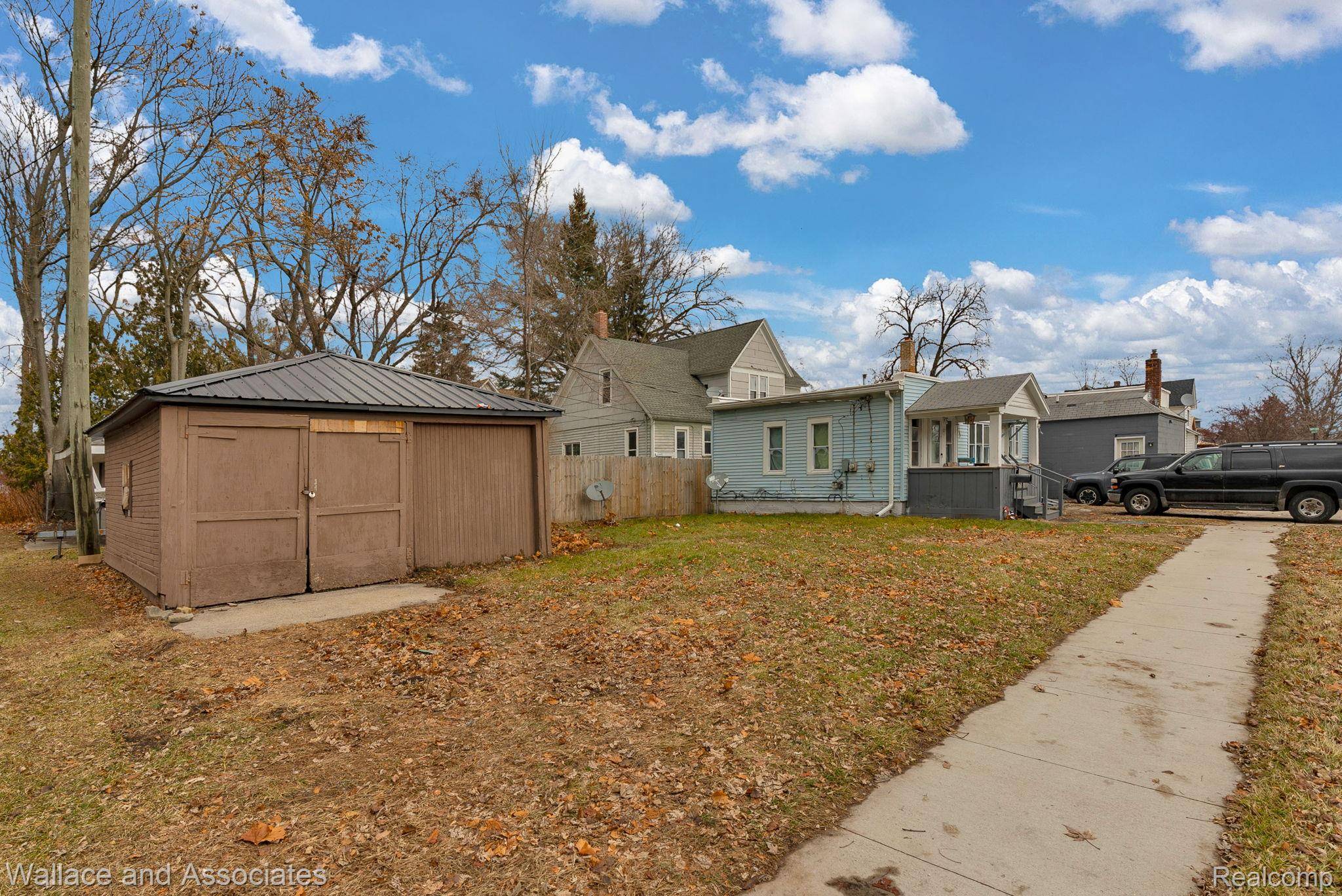 1825 16th ST, Port Huron, MI 48060