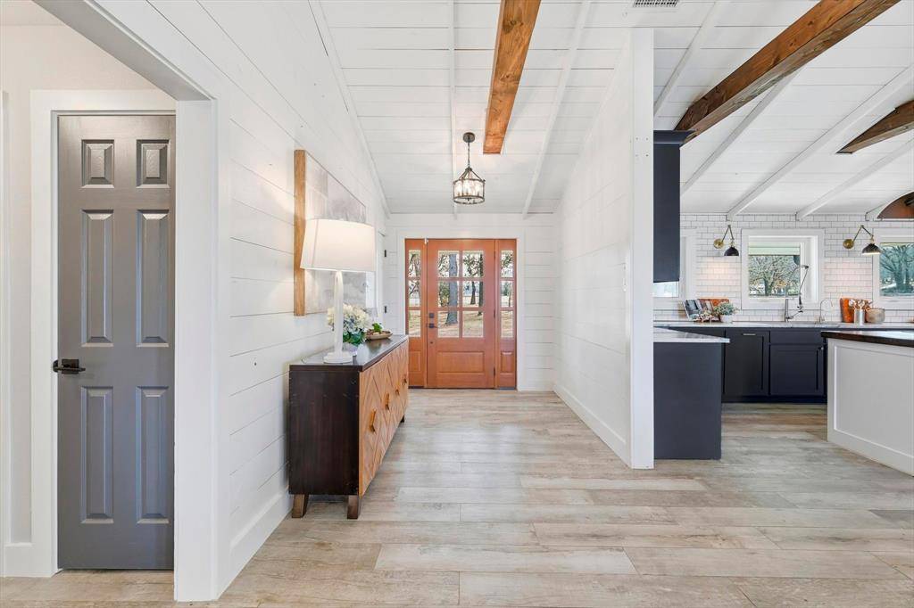 180 Harpole Road W, Argyle, TX 76226