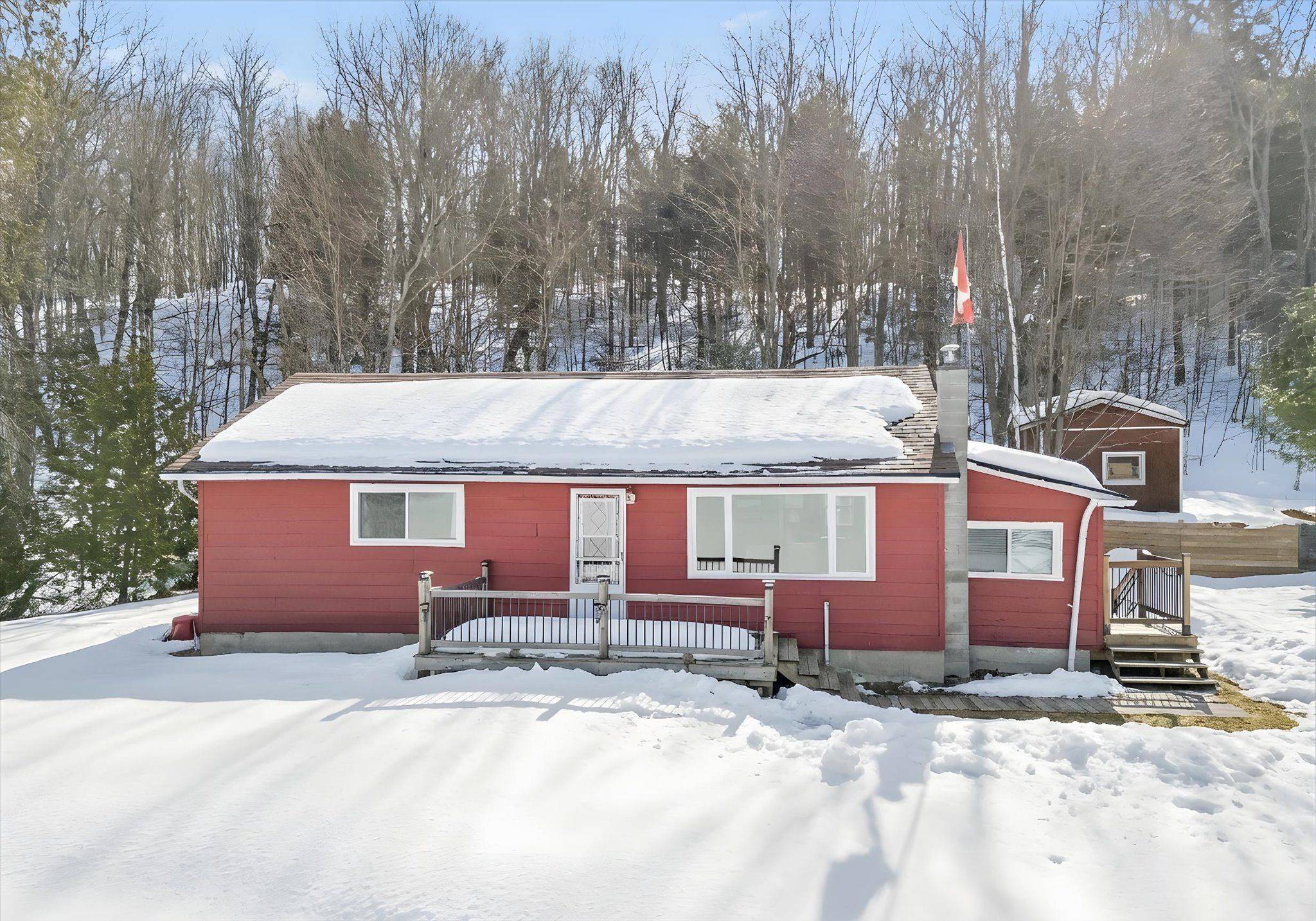 1020 Gordonier Lk Rd Private, Bracebridge, ON P1L 1X3