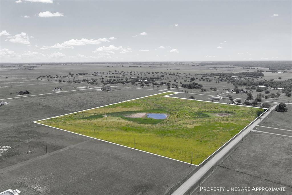 1370 Shiloh Church Road, Crawford, TX 76638