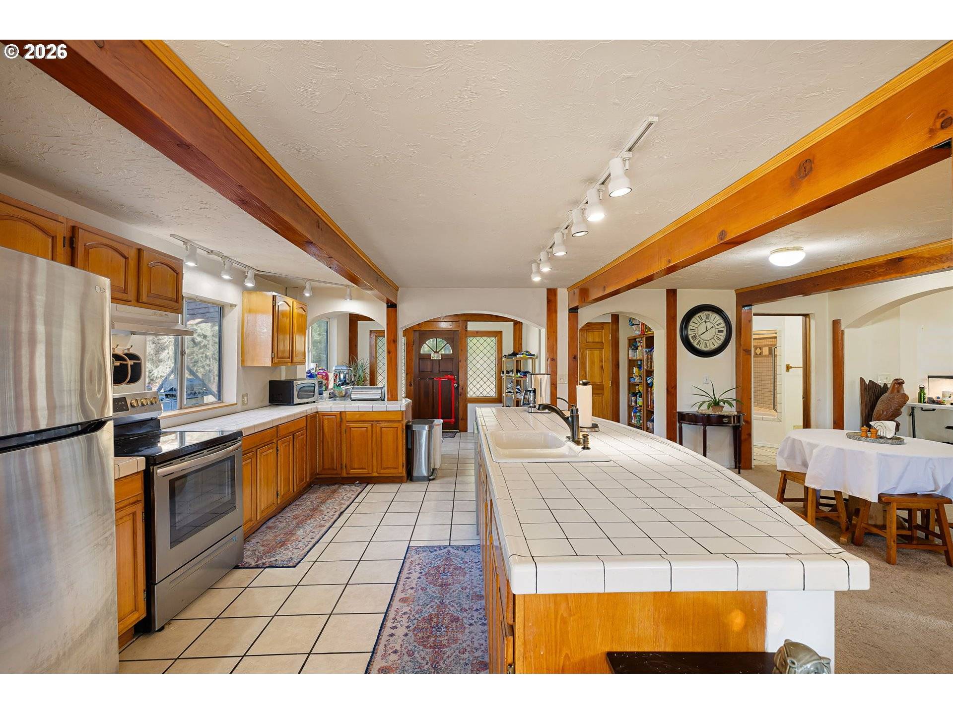 80181 LOST CREEK RD, Dexter, OR 97431