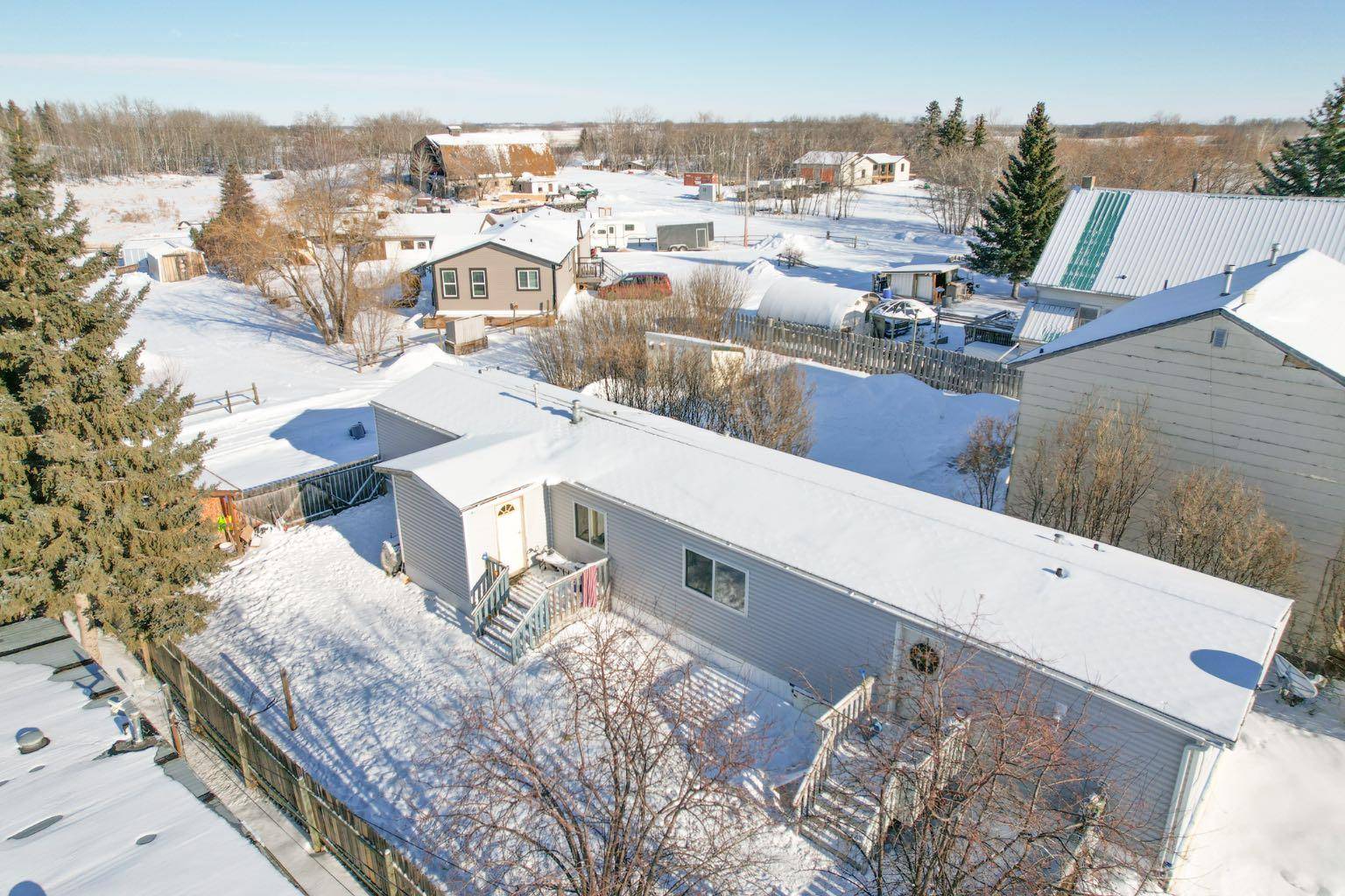 5027 54 AVE, Bashaw, AB T0B 0H0