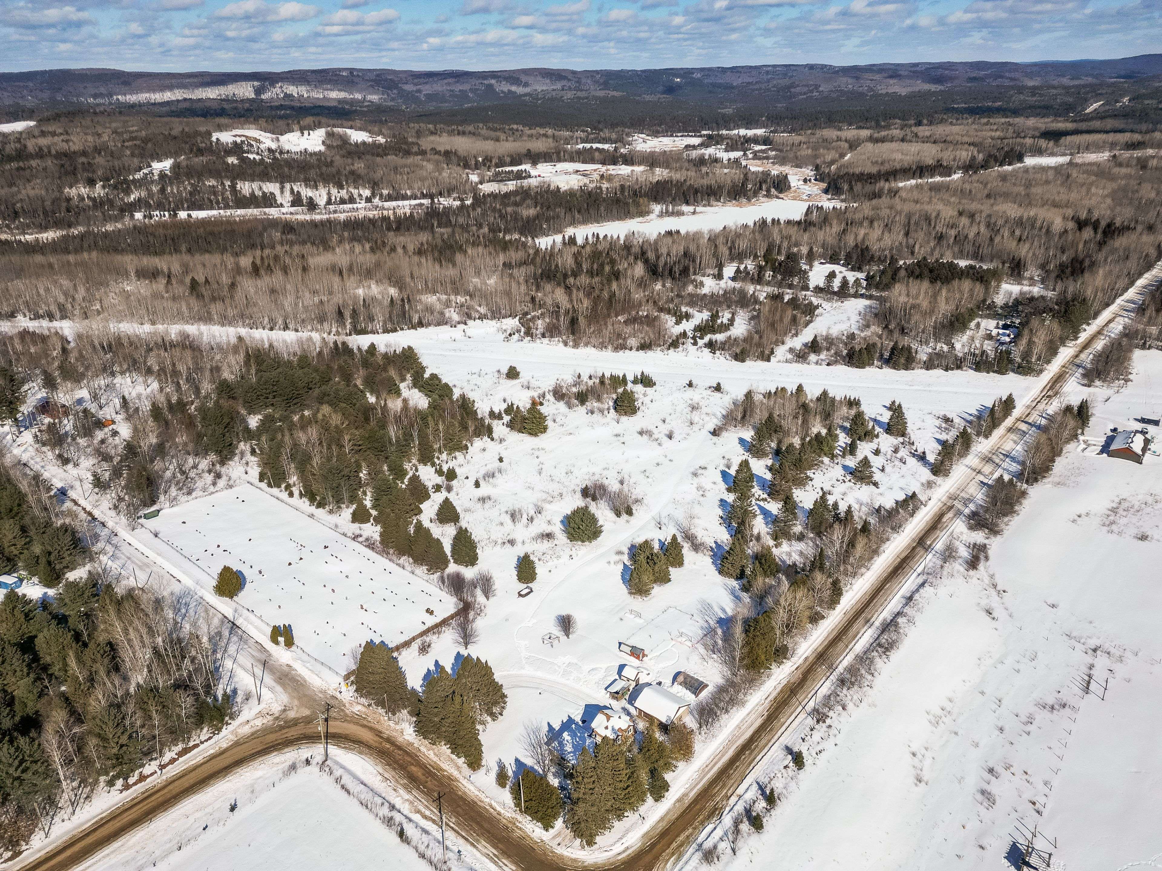 512 Mount Pleasant RD, Calvin, ON P0H 2E0