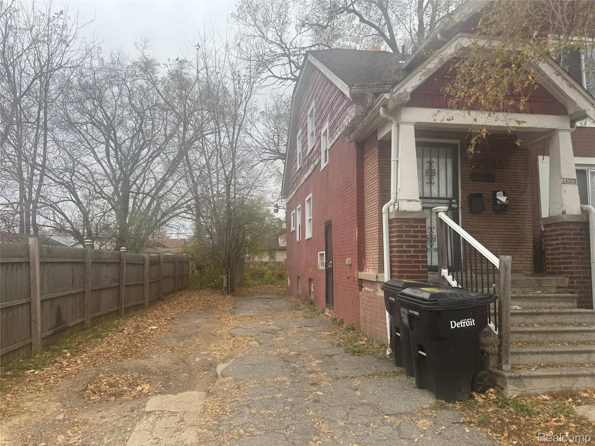 14303 Hubbell ST, Detroit, MI 48227