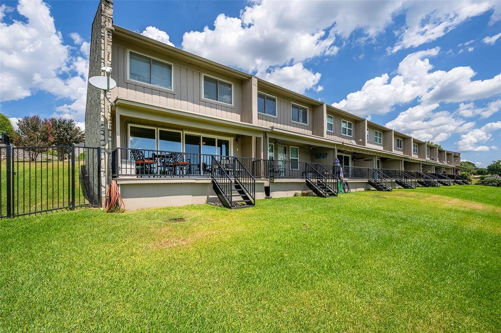 5200 Country Club Drive, De Cordova, TX 76049