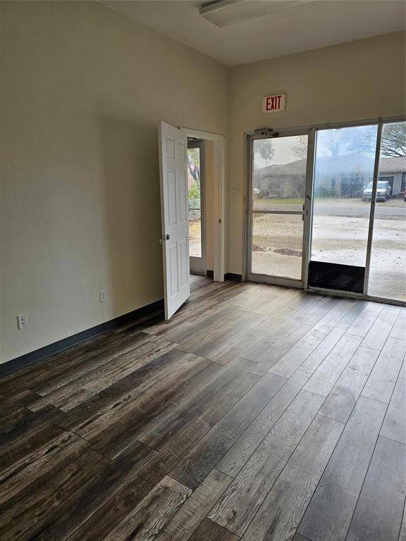 227 Texas Street, Cedar Hill, TX 75104