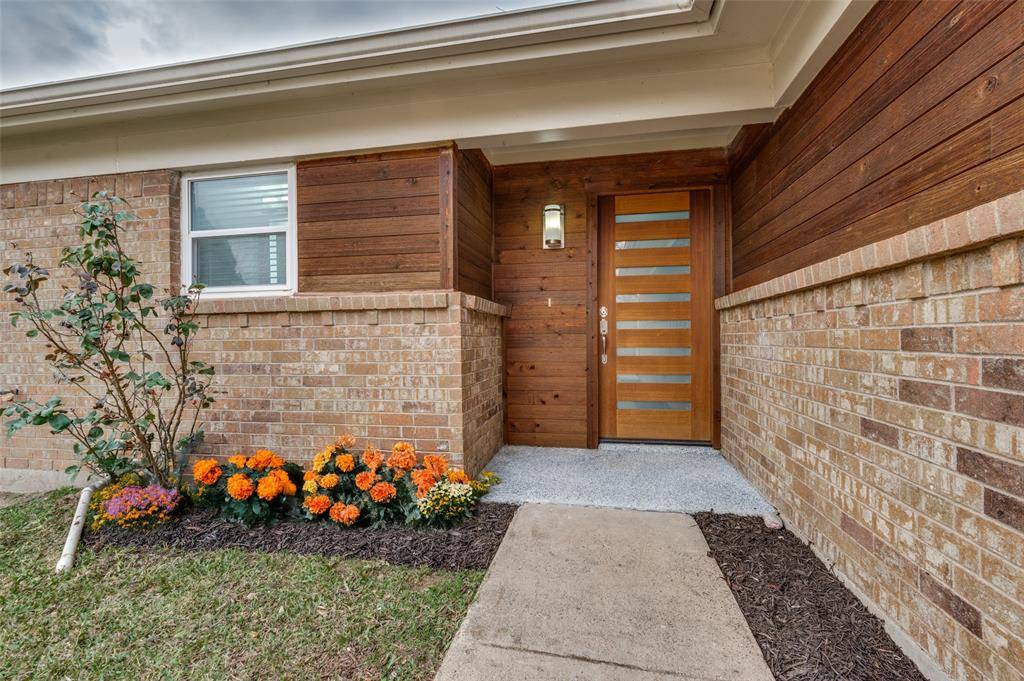 2507 Hightrail Drive, Carrollton, TX 75006
