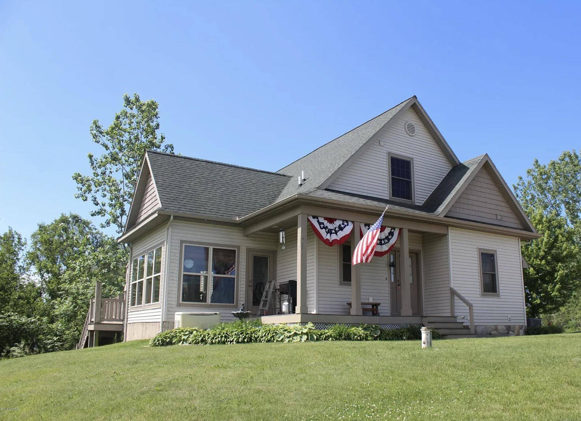 511 E Southern RD, Coldwater, MI 49036