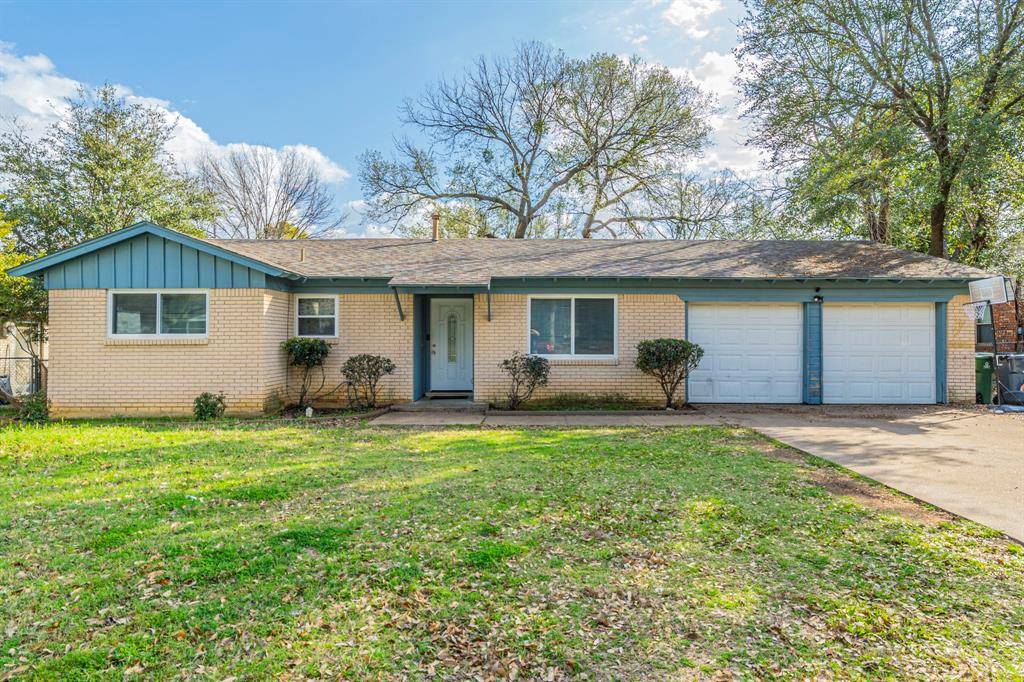 504 Lynda Lane, Arlington, TX 76010