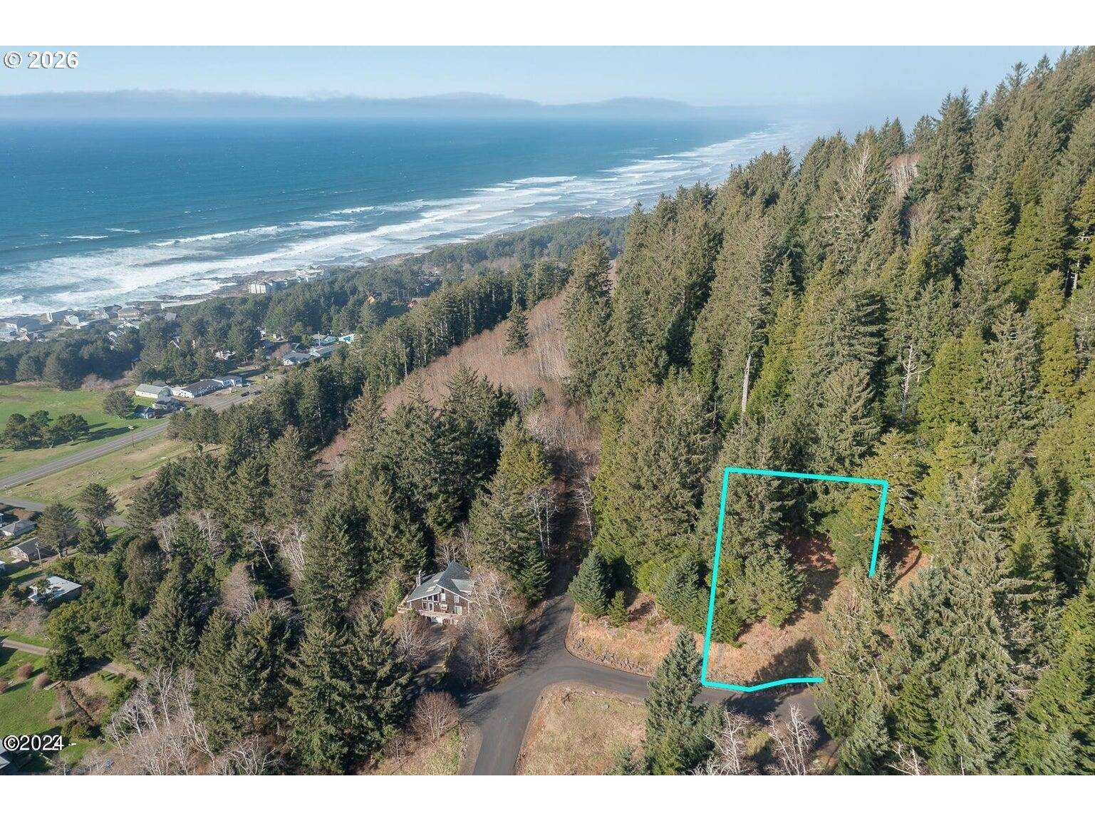 505 CREEKSIDE LN, Yachats, OR 97498