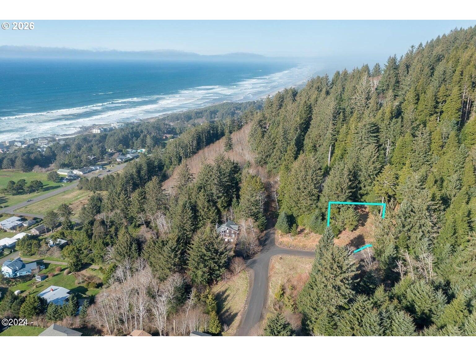 505 CREEKSIDE LN, Yachats, OR 97498