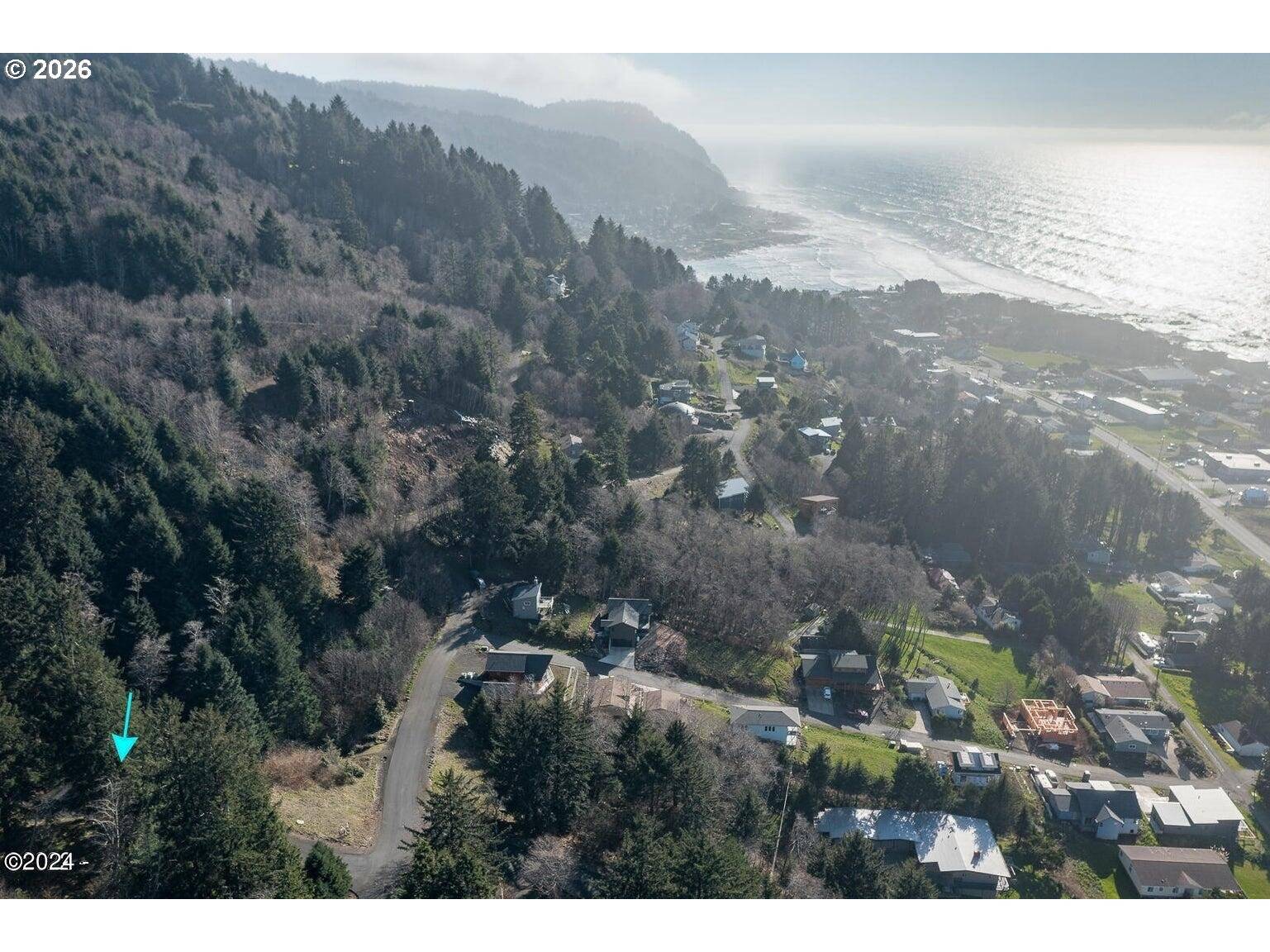 505 CREEKSIDE LN, Yachats, OR 97498