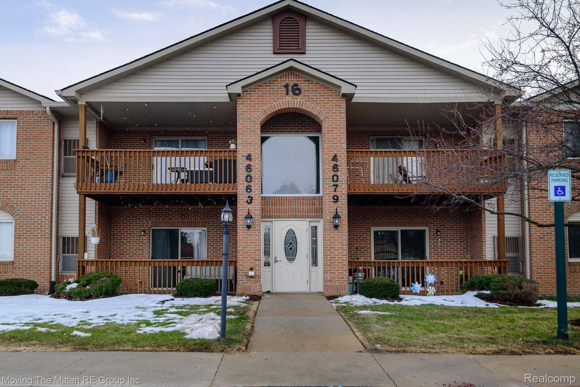 46075 Tallgrass CT, Van Buren Charter Township, MI 48111