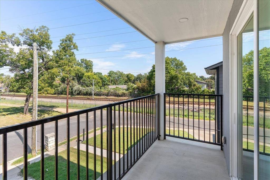 3142 Harmon Street, Dallas, TX 75215