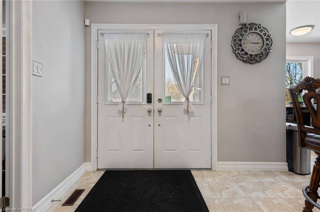 17 Pollard ST, Norwich, ON N0J 1P0