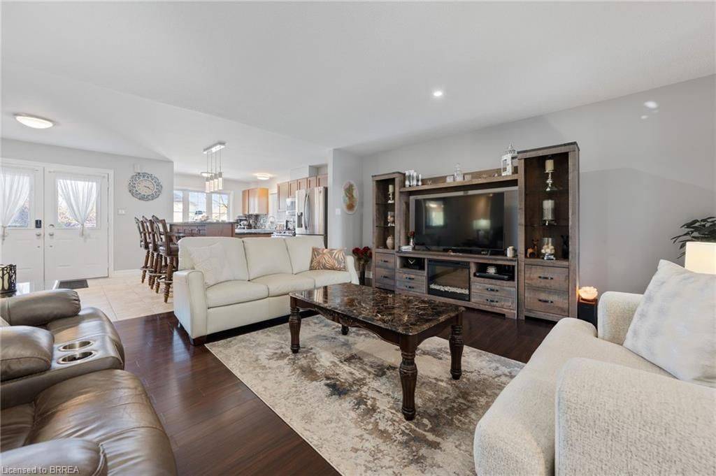 17 Pollard ST, Norwich, ON N0J 1P0