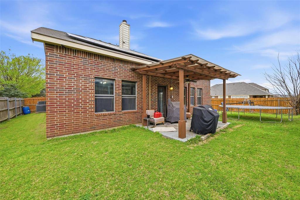 1301 Concho Trail, Mansfield, TX 76063