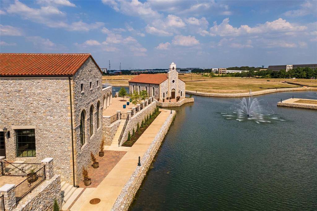 20 Cardona Drive, Westlake, TX 76262