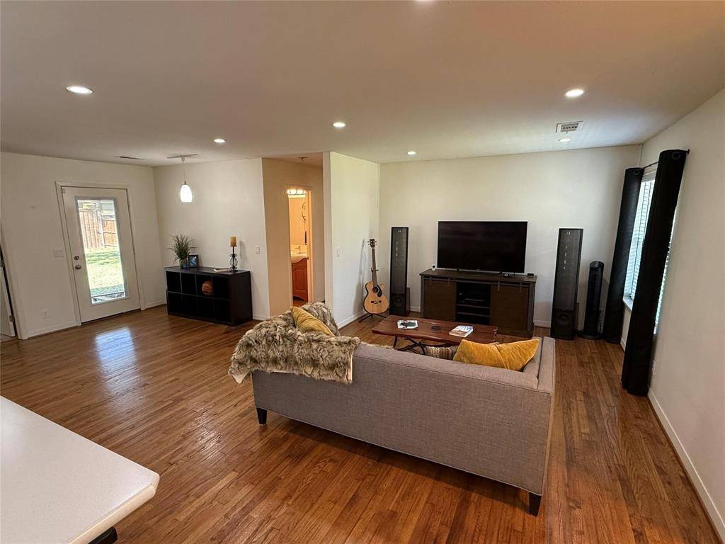 2365 Norwood Drive, Dallas, TX 75228