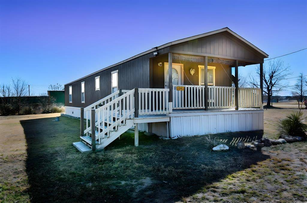 1603 S Oak Street, Brady, TX 76825