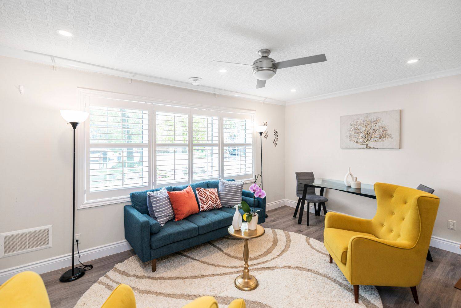 2055 Churchill AVE, Burlington, ON L7R 3T8