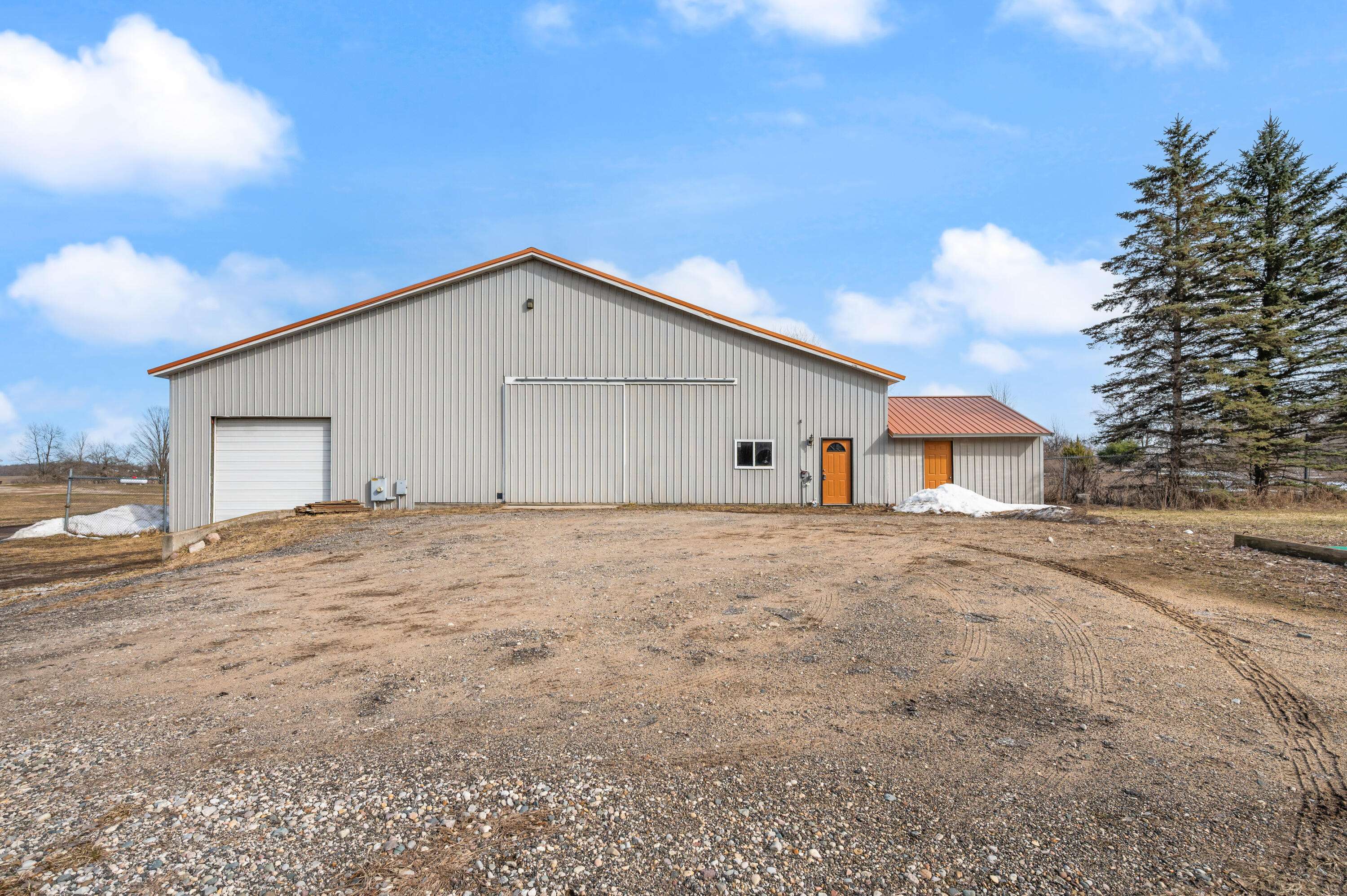 18470 195th Ave, Green Twp, MI 49307