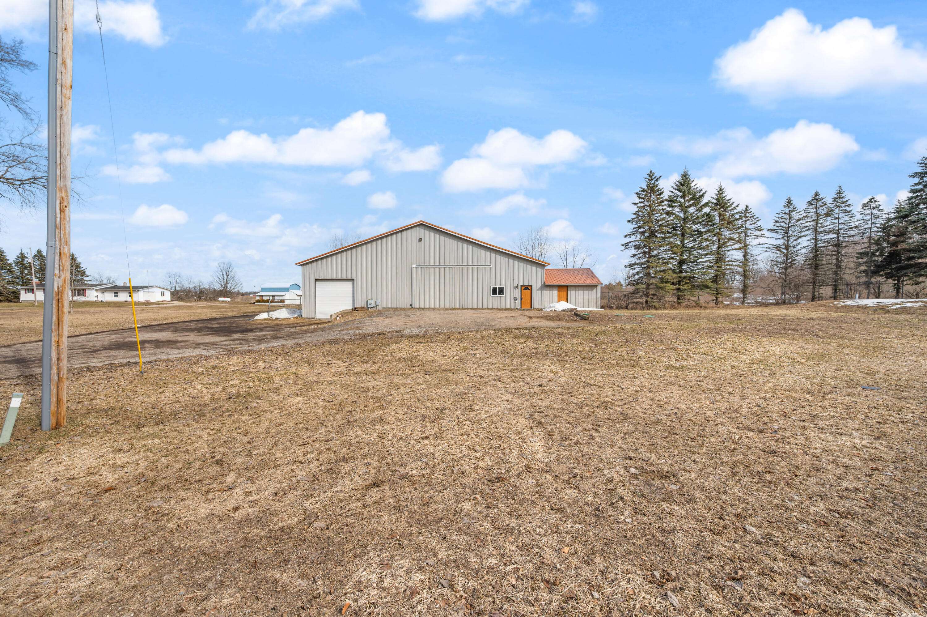 18470 195th Ave, Green Twp, MI 49307