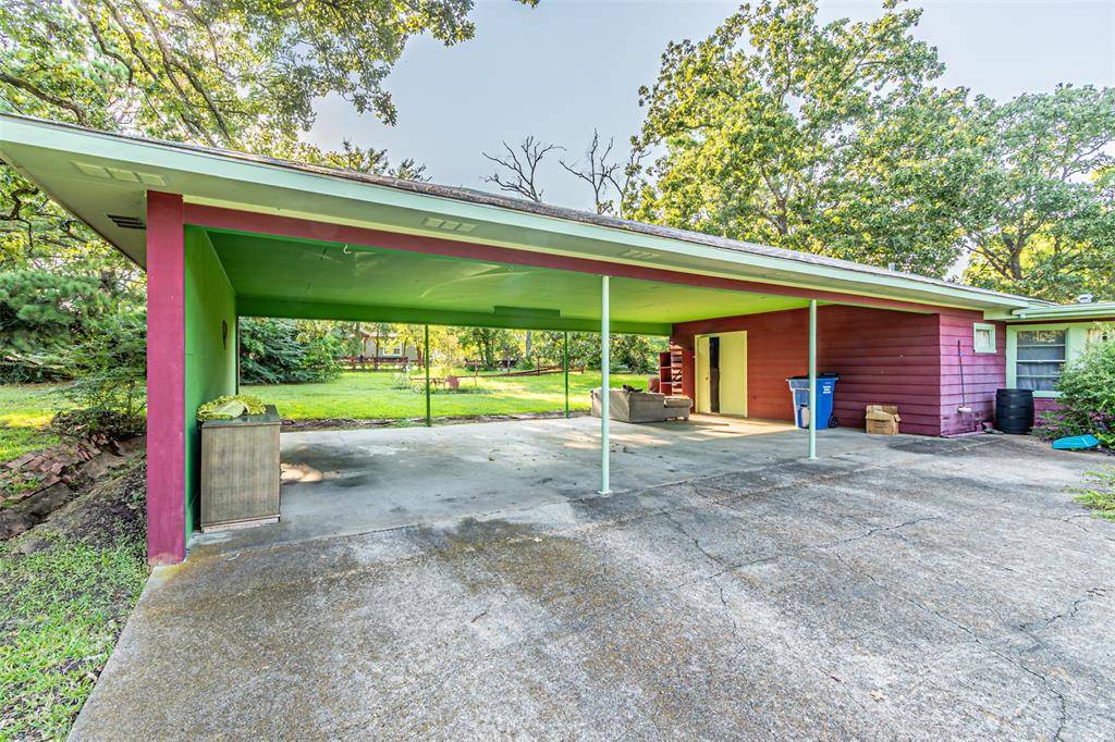 713 N Washington Street, Grand Saline, TX 75140