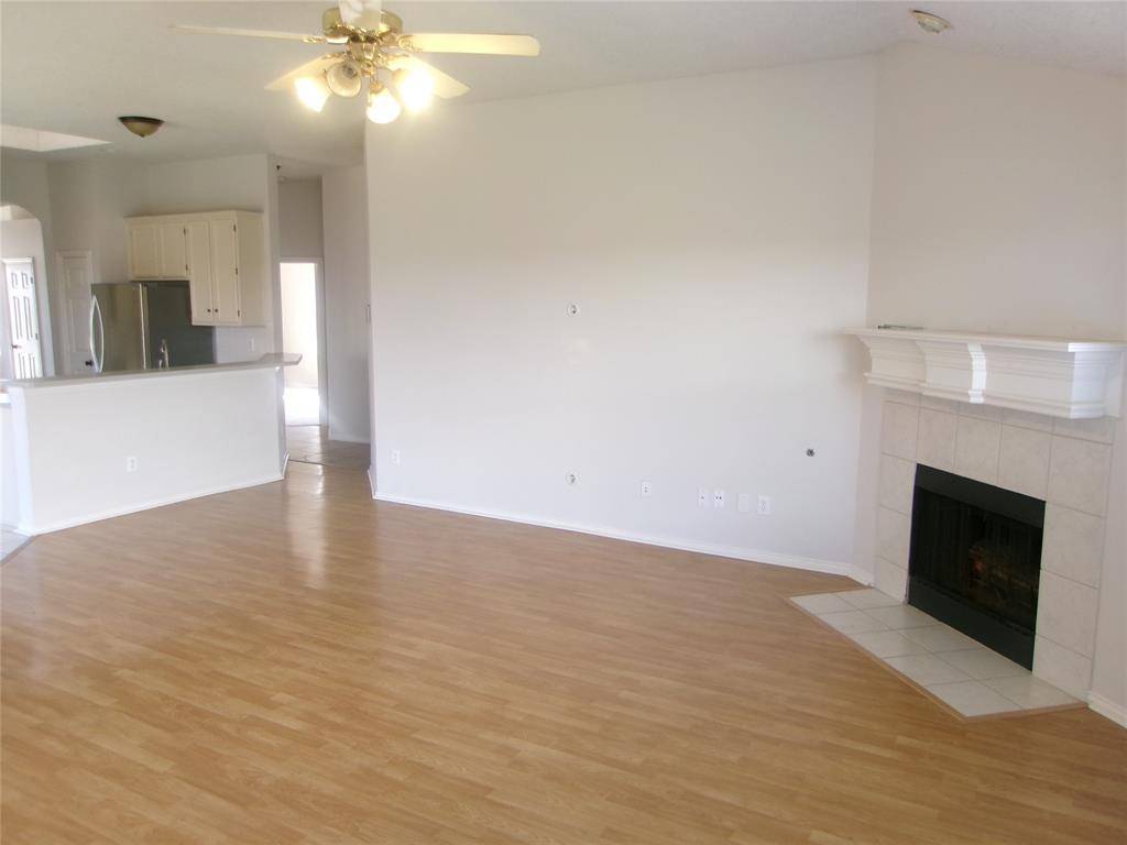 8809 Oakwood Lane, Frisco, TX 75035