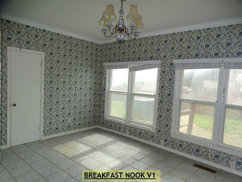 1305 W Elliott Street, Breckenridge, TX 76424