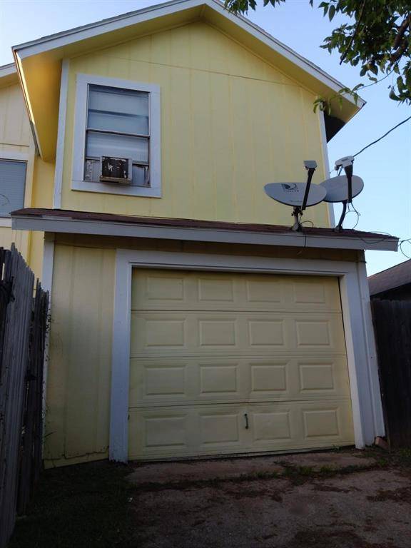 10328 New Bedford Drive, Dallas, TX 75217